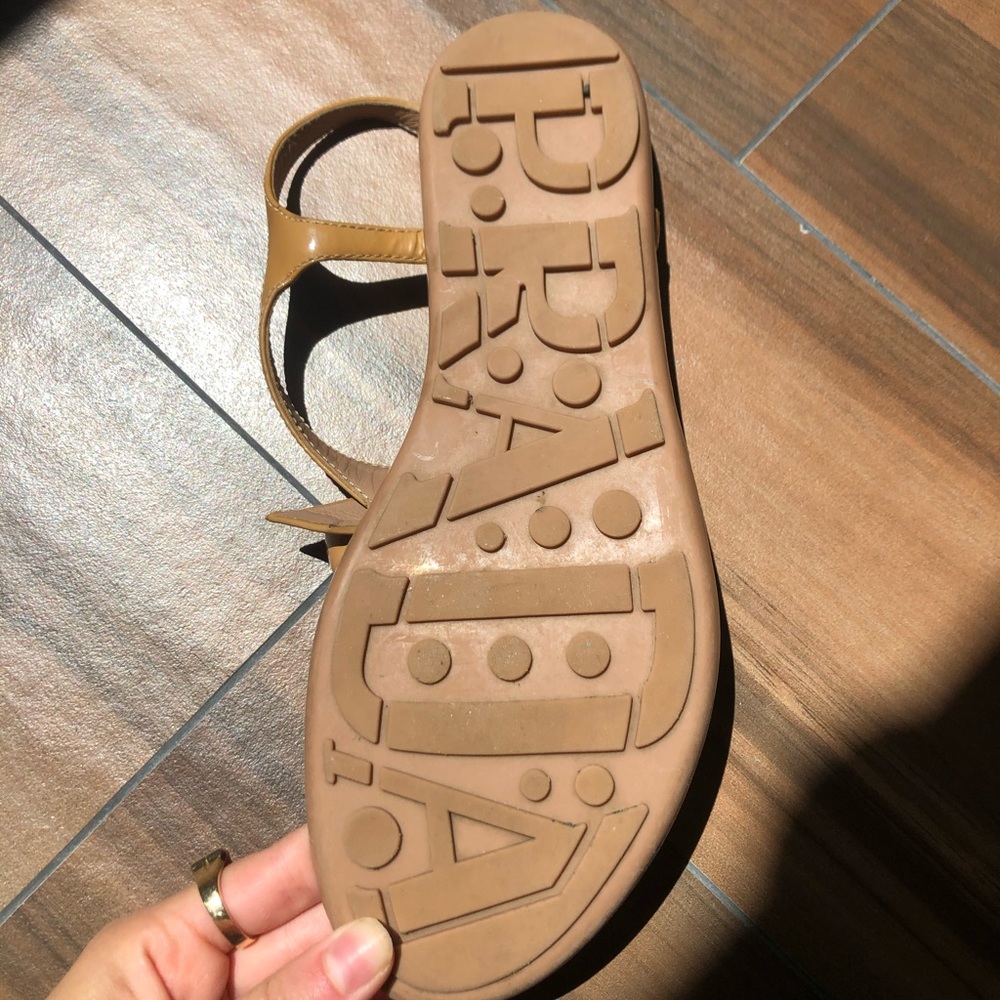 Sandals - Picture 2 of 7